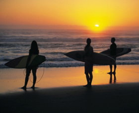 Lighthouse Beach - Gold Coast Attractions 0