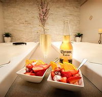 Aqua Vitae Day Spa - Gold Coast Attractions