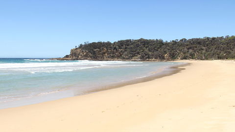 Nelson Beach - Gold Coast Attractions 0