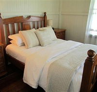 McLennans Lane River Retreat - Gold Coast Attractions