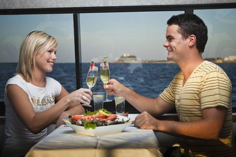Nova Cruises - Gold Coast Attractions 2