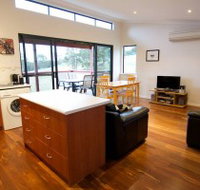 Karrak Reach Forest Retreat - Gold Coast Attractions