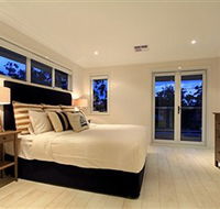 The Beach House Sanctuary Point - Gold Coast Attractions