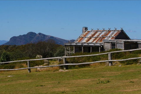 Australis 4WD Adventures - Gold Coast Attractions 5