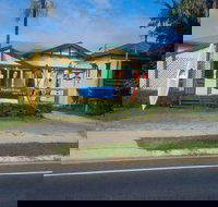 Kayaksnthings - Gold Coast Attractions