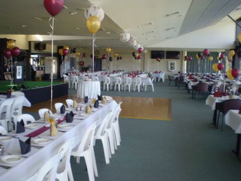 Taree-Wingham Race Club - Gold Coast Attractions 3