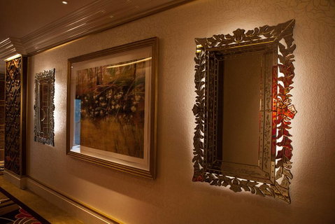 Corporate Art - Gold Coast Attractions 1