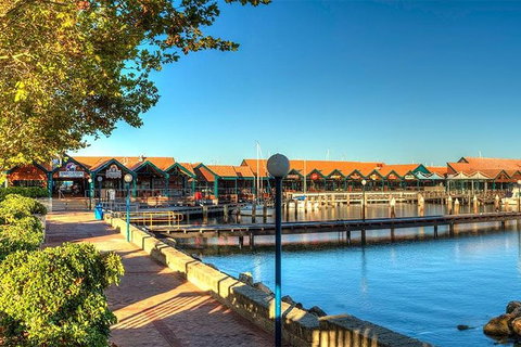 Half-Day Hillarys Marina Tour - Gold Coast Attractions 0