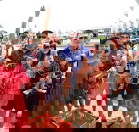 Mandurah Wild Seafood Adventure Cruise - Gold Coast Attractions