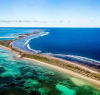 Romantic Abrolhos Islands Private Air and Land Tour from Geraldton - Gold Coast Attractions