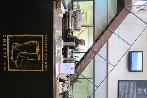 Bruny Island All Inclusive Gourmet Day Trip From Hobart - Gold Coast Attractions 15