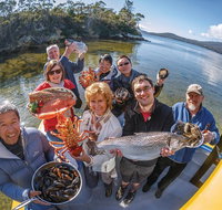 Fresh from the Ocean Tasmanian Seafood Gourmet Full-Day Cruise Including Lunch - Gold Coast Attractions