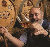 Private Tour Tasmanian Whisky Distilleries by Helicopter from Hobart - Gold Coast Attractions