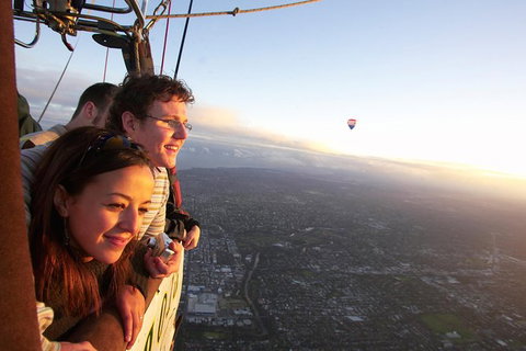 Balloon Flights In Northern Tasmania - Gold Coast Attractions 0
