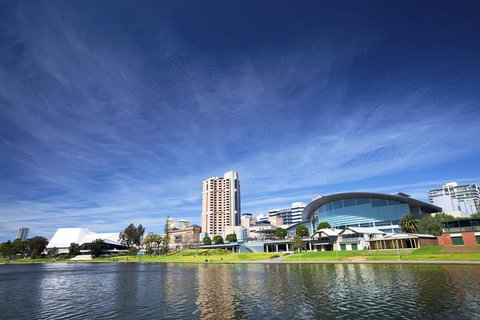 Adelaide Super Saver: Adelaide City Sightseeing Tour Plus Barossa Valley And Hahndorf Tour - Gold Coast Attractions 0
