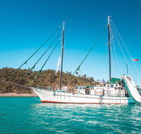 2 night Whitsunday Islands Cruise on New Horizon from Airlie Beach - Gold Coast Attractions