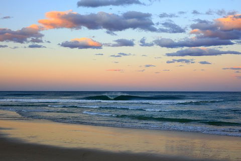 10-Day Surf Adventure From Brisbane To Sydney Including Coffs Harbour, Byron Bay And Gold Coast - Gold Coast Attractions 7