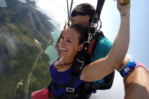 Airlie Beach Tandem Skydive - Gold Coast Attractions 3