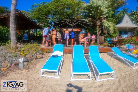 Whitehaven Beach Day Tour With Snorkel In Whitsundays Island - Gold Coast Attractions 11