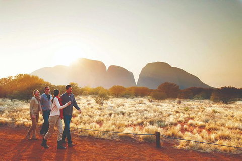 Uluru & Kata Tjuta Sights & Sounds - Gold Coast Attractions 20