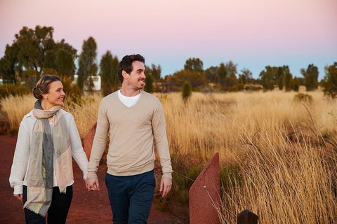 Uluru & Kata Tjuta Sights & Sounds - Gold Coast Attractions 9