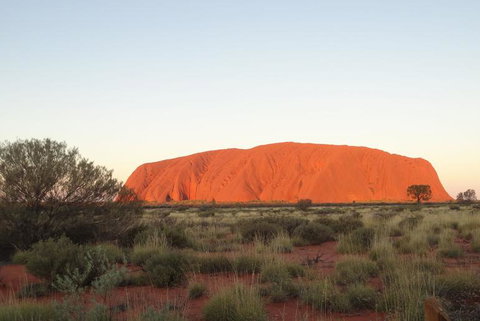 Best Of Ayers Rock: Sunset Uluru And Sunrise Kata Tjuta Small Group Tours - Gold Coast Attractions 5