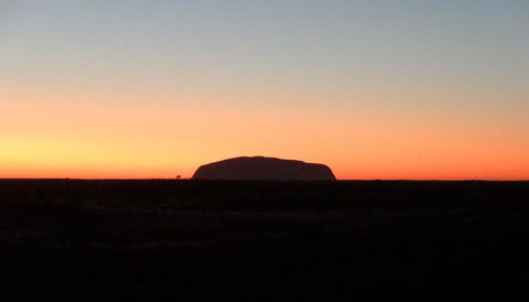 Best Of Ayers Rock: Sunset Uluru And Sunrise Kata Tjuta Small Group Tours - Gold Coast Attractions 4