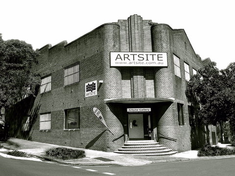Artsite Galleries - Gold Coast Attractions 0