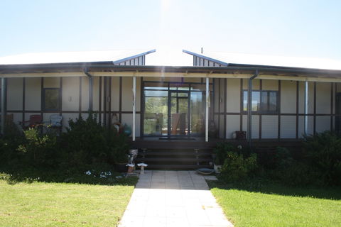 Australian Pottery At Bemboka - Gold Coast Attractions 0