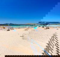 Jetty Beach - Gold Coast Attractions