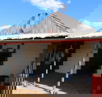 Jones Store - Gold Coast Attractions