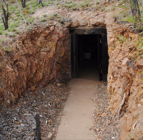 Mount Isa Underground Hospital And Museum - Gold Coast Attractions 2