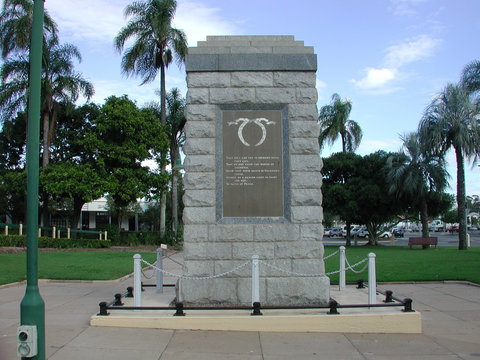 Sandgate War Memorial Park - Gold Coast Attractions 0