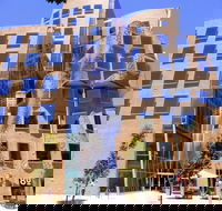 University of Technology - Dr Chau Chak Wing Building - Gold Coast Attractions