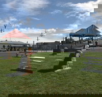 Warooka - Gold Coast Attractions