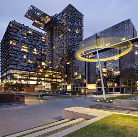 Central Park - Gold Coast Attractions 0