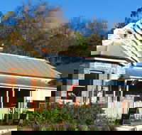 emprades vintage  design - Gold Coast Attractions