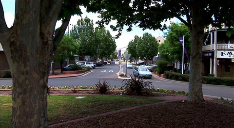 Inverell - Gold Coast Attractions 0