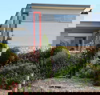 John Lacey's Studio and Green Tank Gallery - Gold Coast Attractions