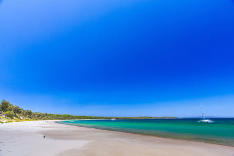 Long Beach - Gold Coast Attractions 0