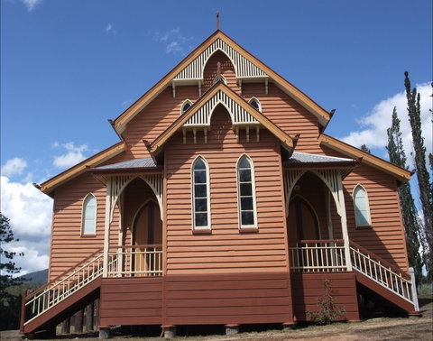 North Burnett - Mount Perry (via Monto) To Biggenden To Childers - Gold Coast Attractions 1