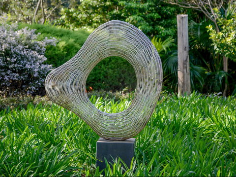 Sculpture At Petana - Gold Coast Attractions 2