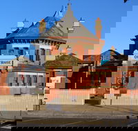 Yarram Courthouse Gallery - Gold Coast Attractions