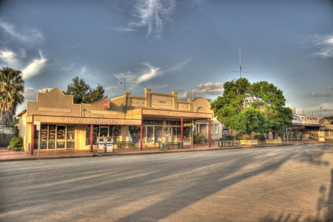 Ardlethan - Gold Coast Attractions 1