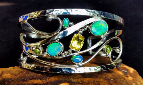 Australian Outback Opals - Gold Coast Attractions 0