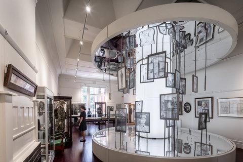 Bendigo Soldiers Memorial Institute Military Museum - Gold Coast Attractions 1