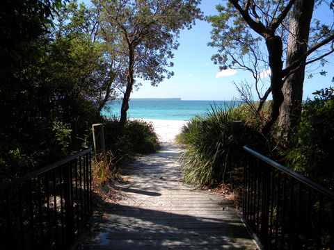 Greenfield Beach - Gold Coast Attractions 1