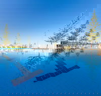 Scarborough Beach Pool - Gold Coast Attractions