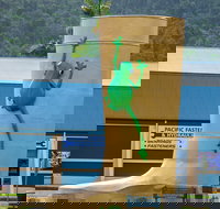 Tully Golden Gumboot - Gold Coast Attractions