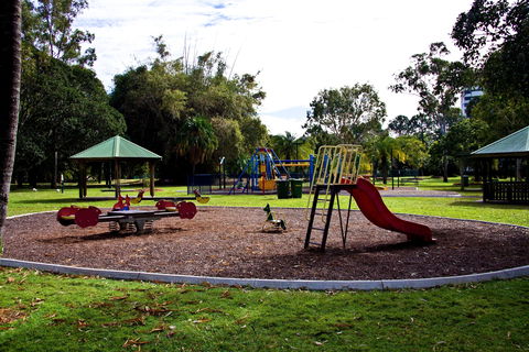 Cascade Gardens - Gold Coast Attractions 0
